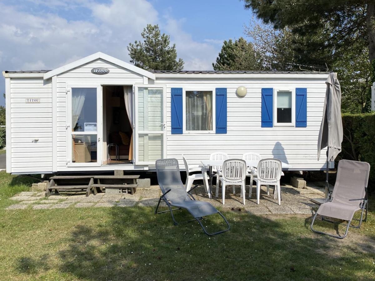 Mobil-Home A Fouras : Proche Plage, 2 Chambres, Tv, Plancha, Parking, Ideal Famille - Fr-1-709-58 Extérieur photo
